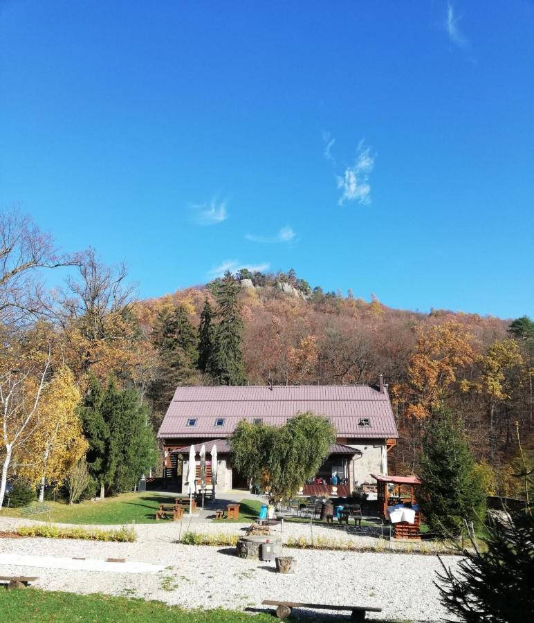 Pod Bresteckou Skalou Hotel Břestek Kültér fotó